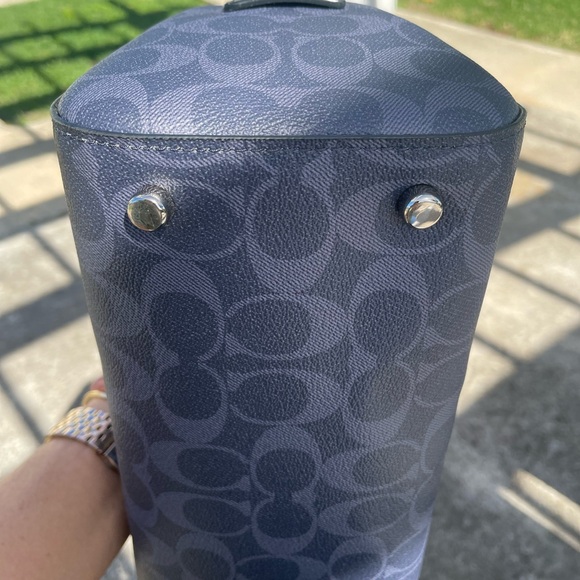 Coach Medium Dark Blue Signature Rowen Bag - Picture 5 of 9